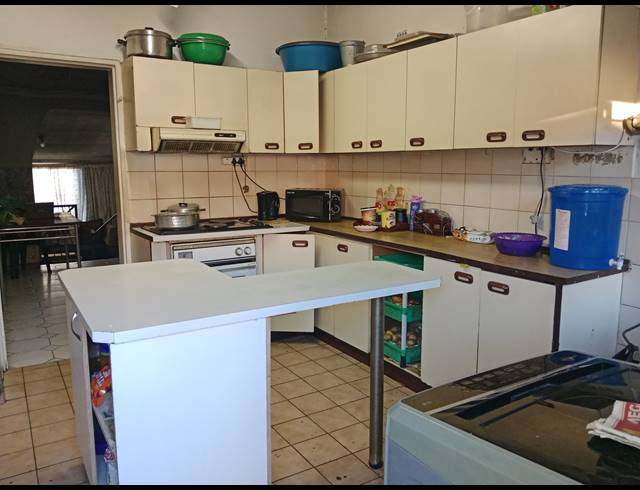 3 BEDROOM FREEHOLD FOR SALE IN NORTHDALE